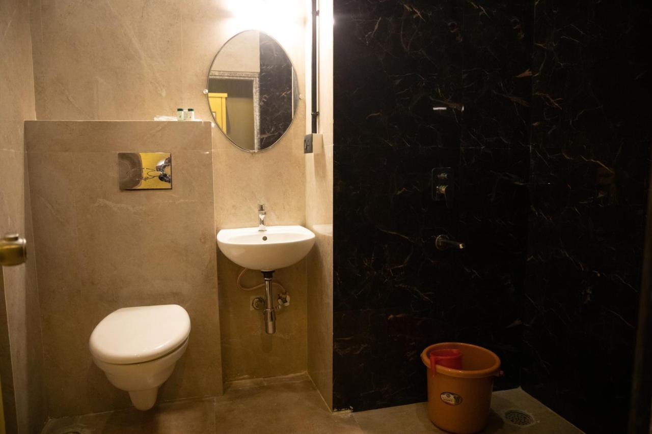 Hotel Fort28 那格浦尔 外观 照片